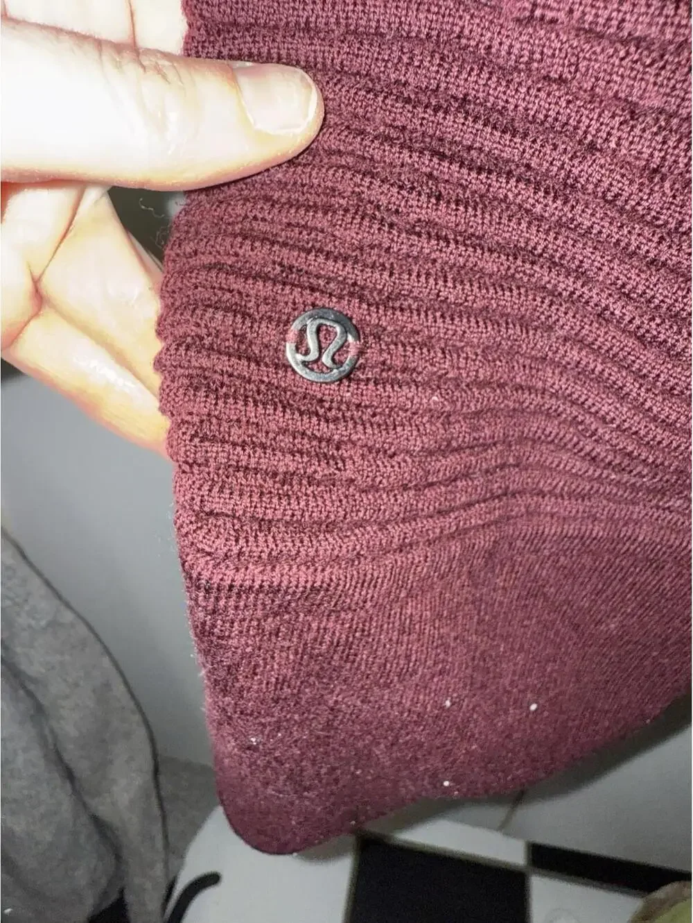 Lululemon womens Lotus merino wool red Cardigan Sweater 4 Split Back warm winter
